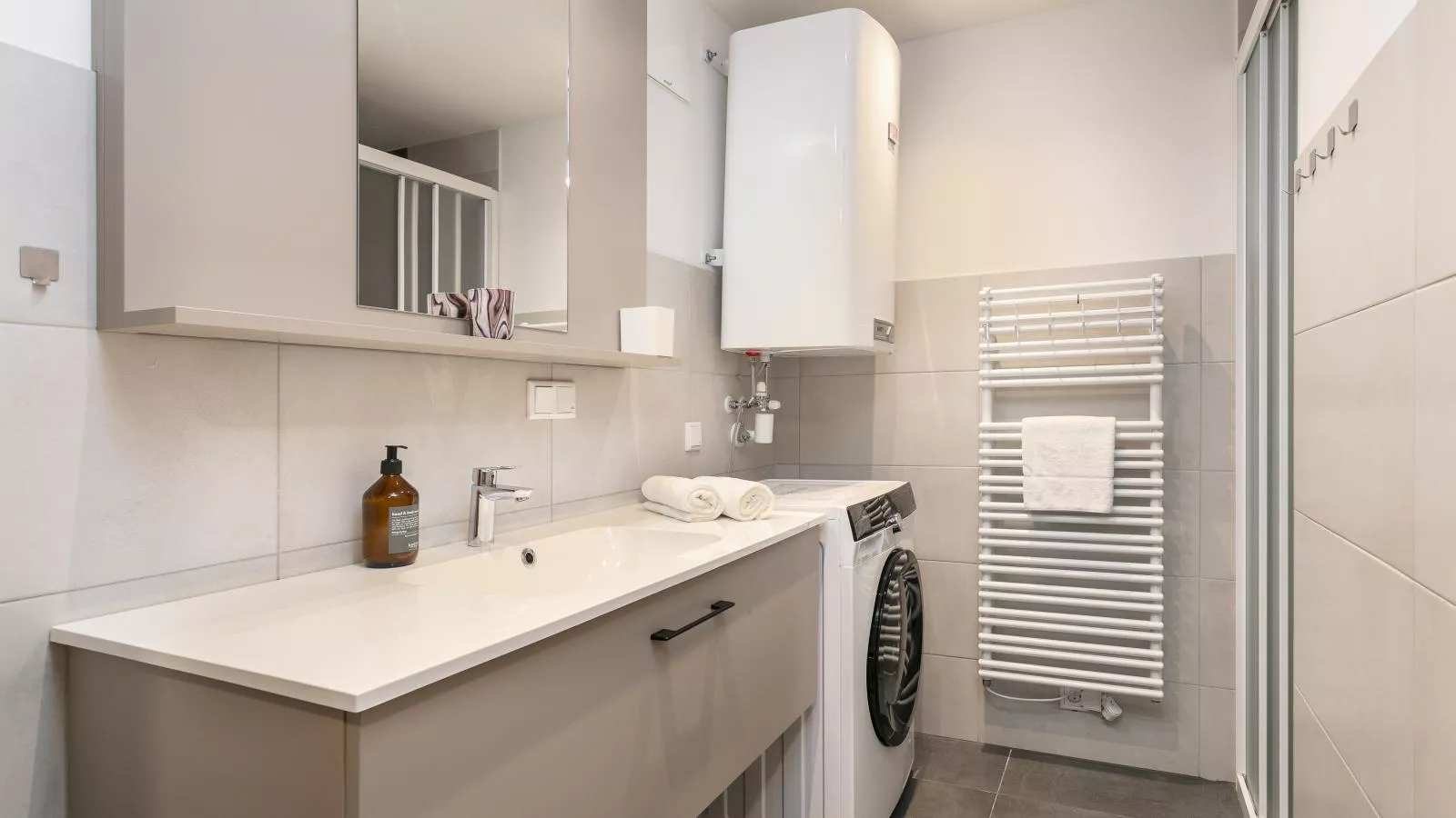 Eden Kleinbichl Top 7-Bathroom