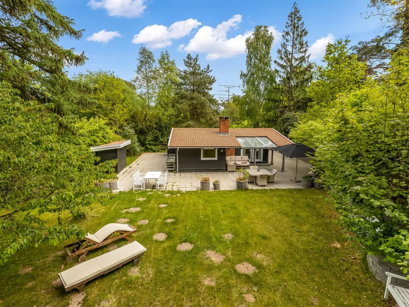 "Afke" - 660m from the sea-Outside