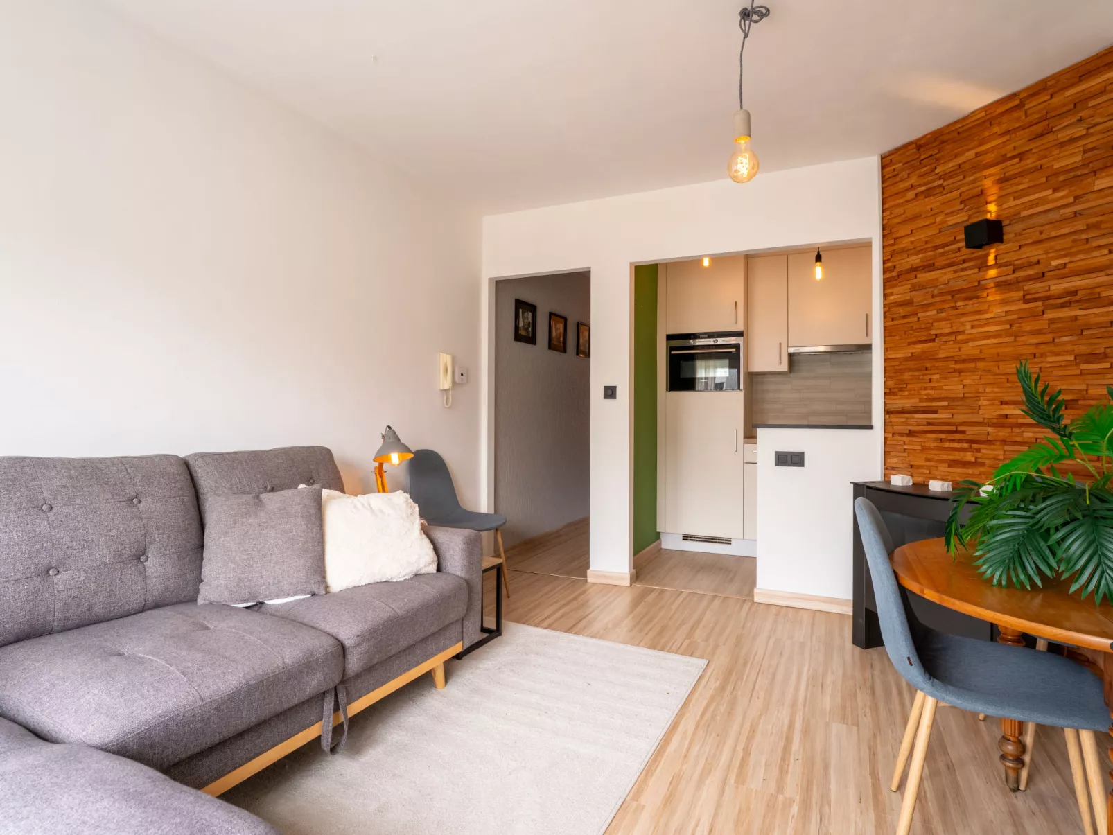Centrally located "BeachNest"-Drinnen
