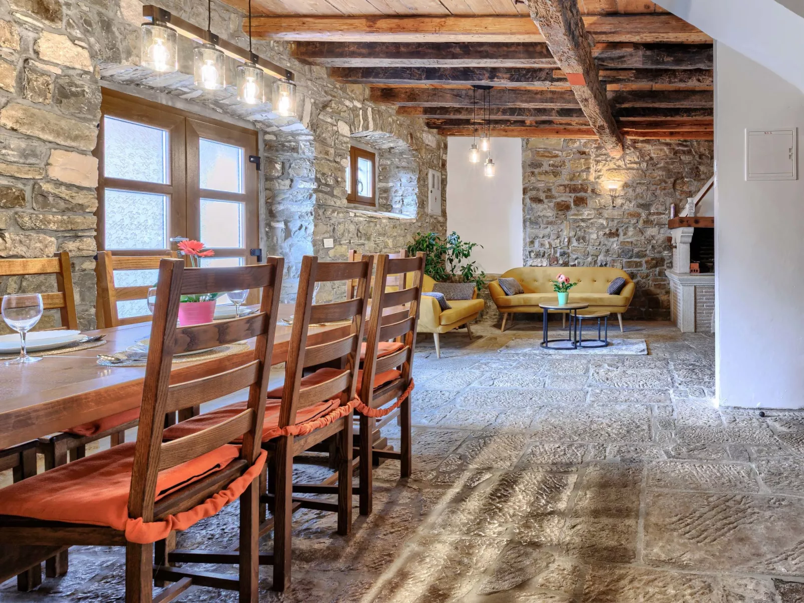 Villa Letizia-Dedans