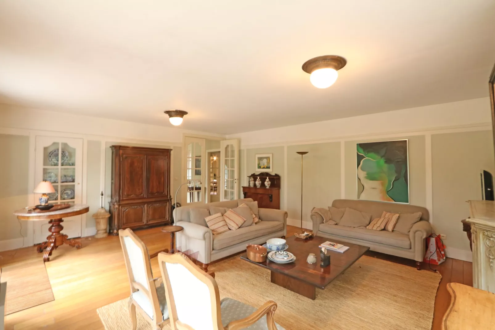 VILLA BRISANTS-Wohnzimmer