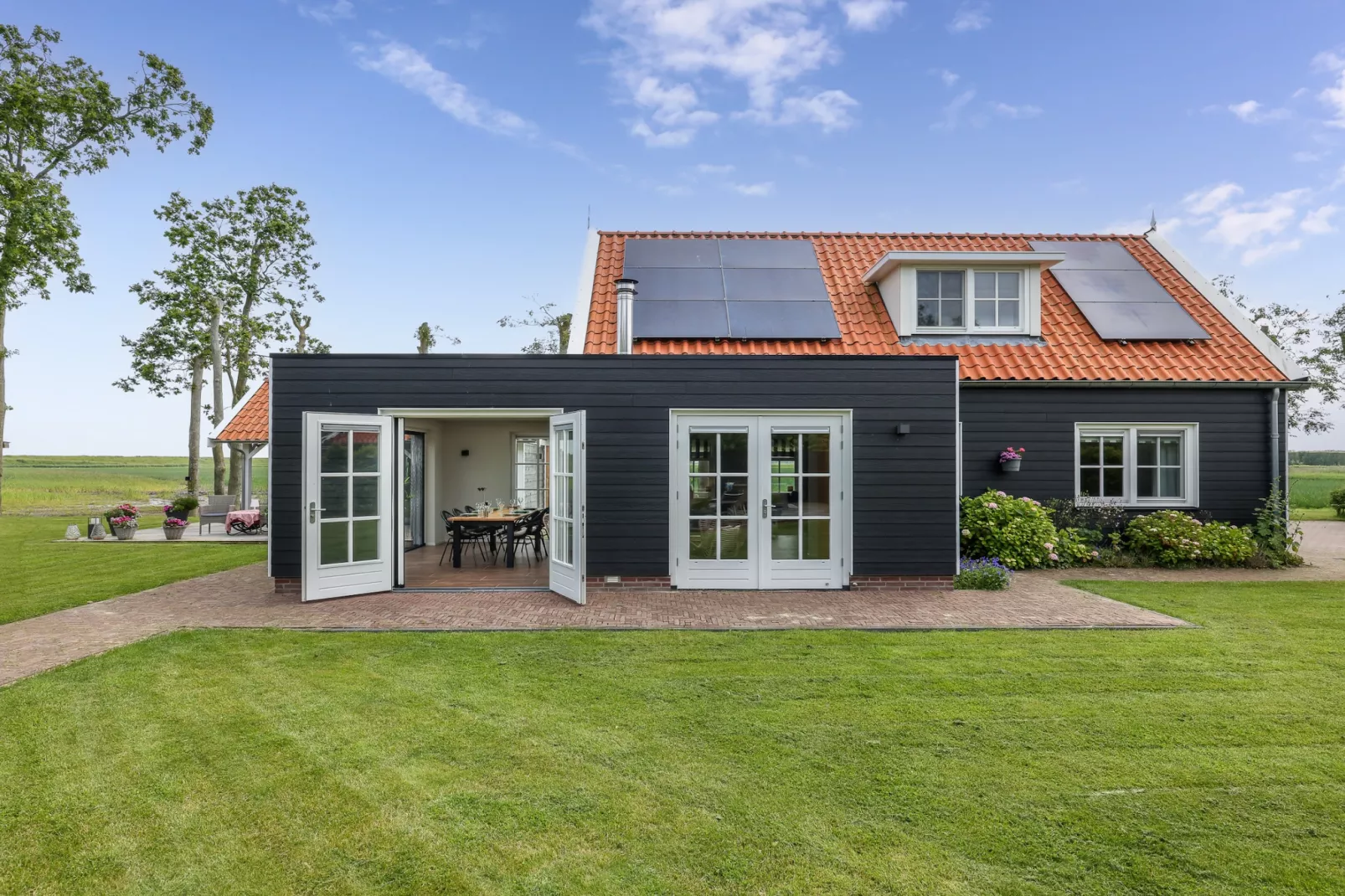 Groeneweg 6 in Wissenkerke-Exterior summer