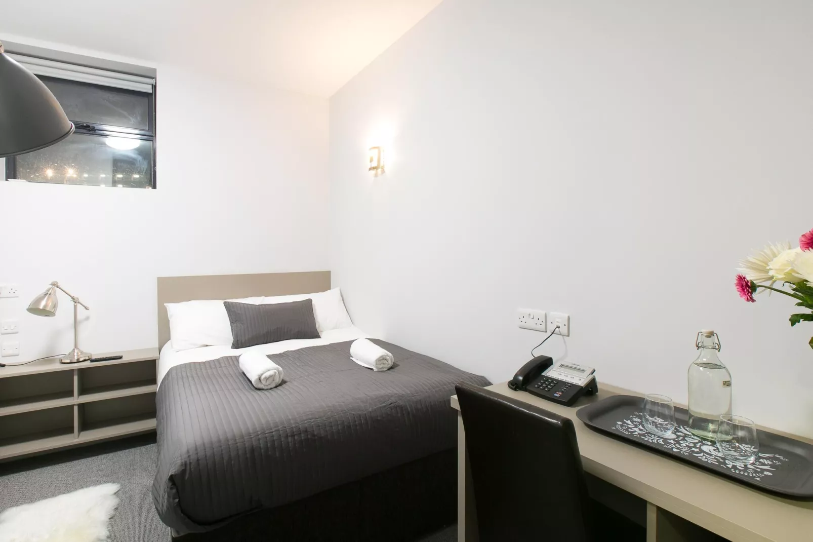Alto Ilford Sta Single-Bedroom
