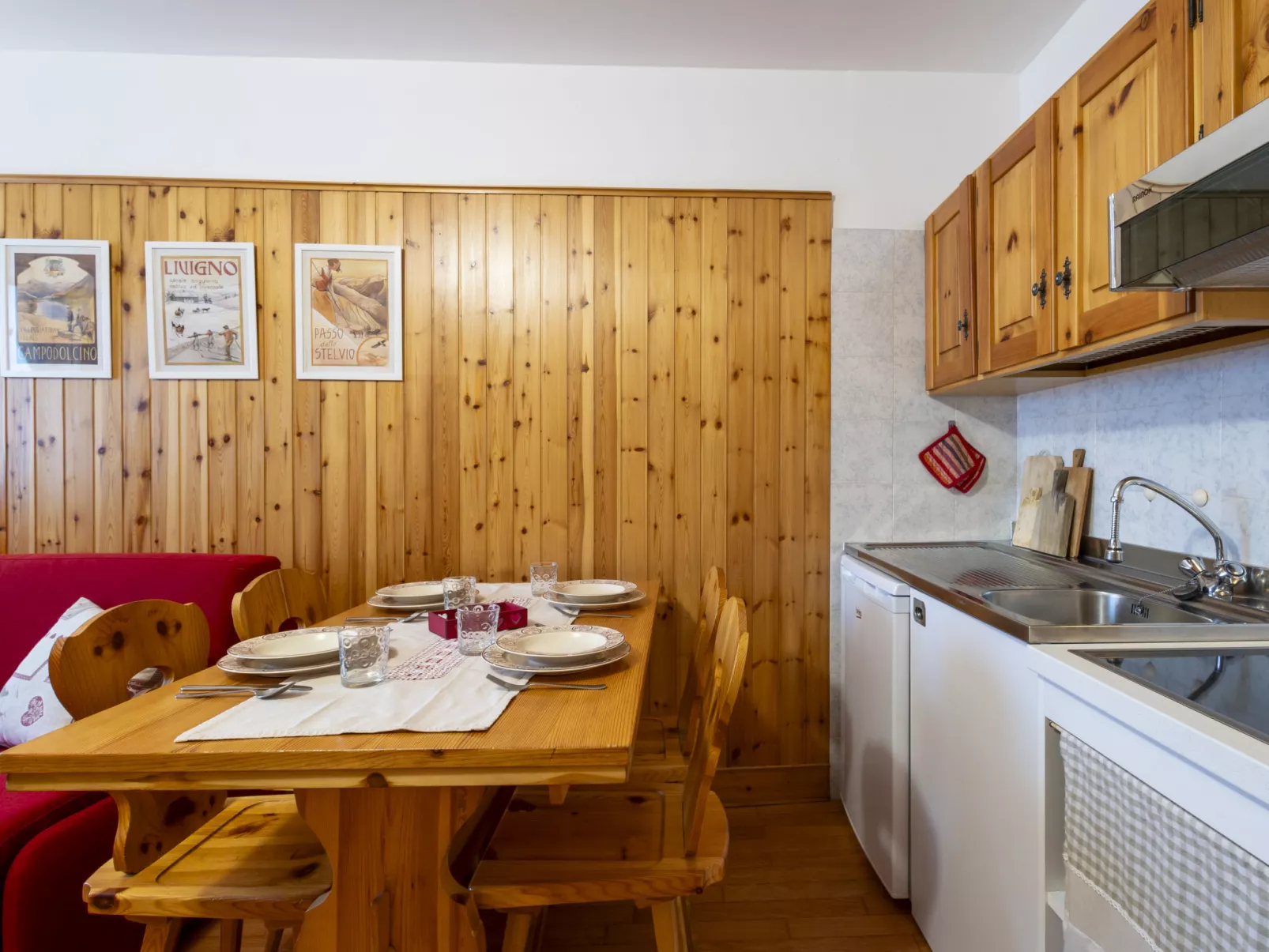 Andossi Studio Apartment-Inside