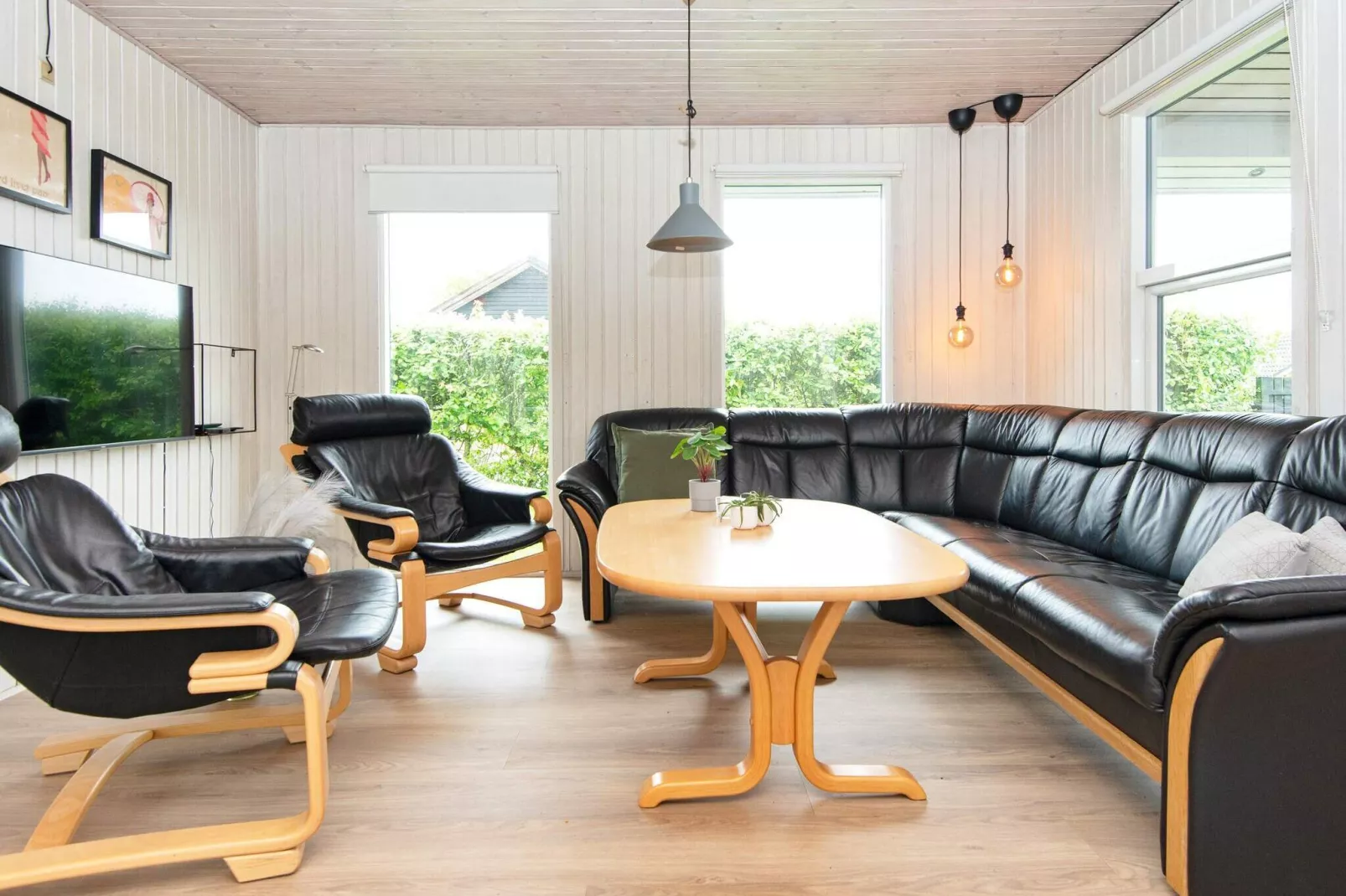 9 person holiday home in Juelsminde-Indoor