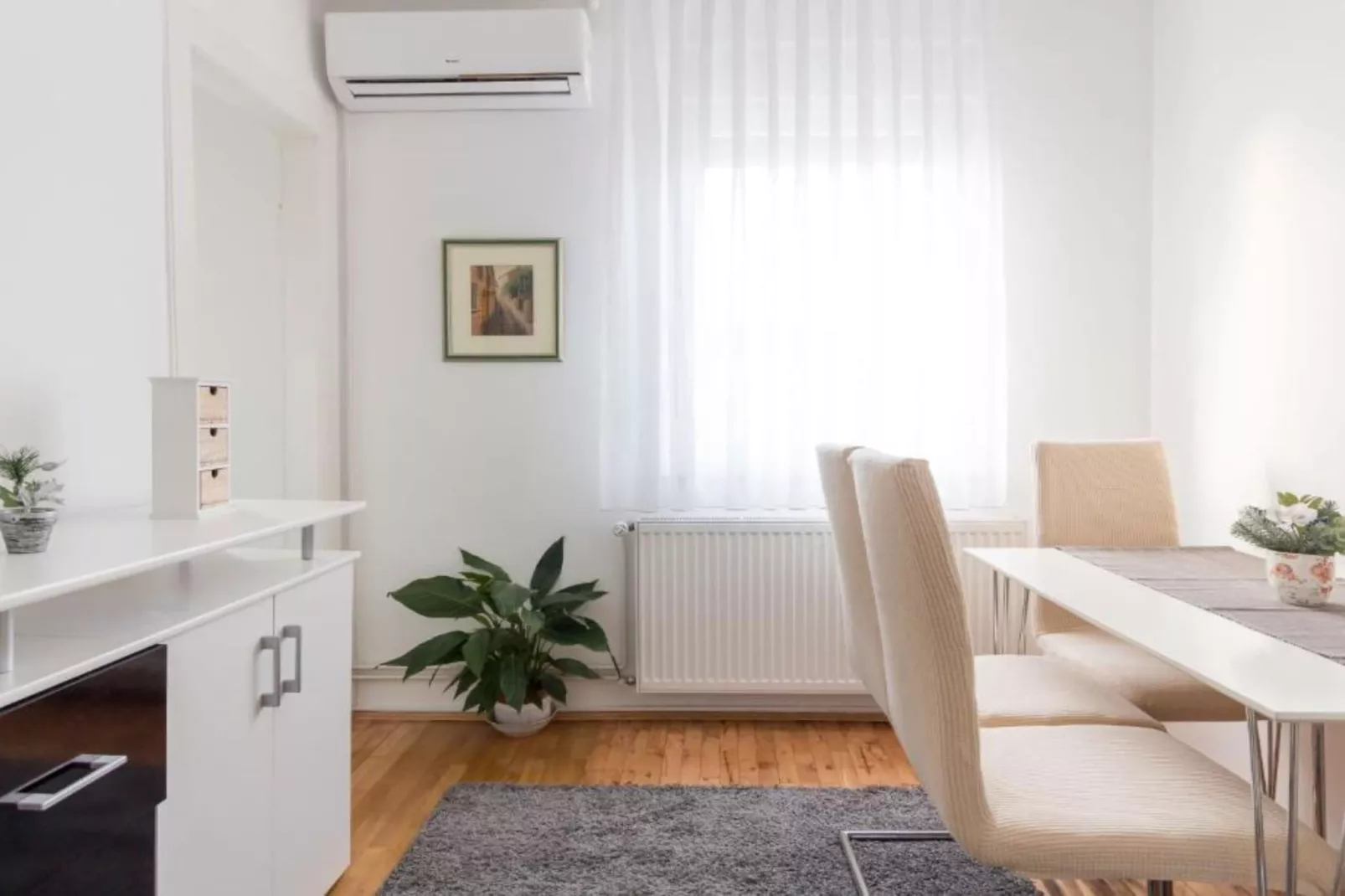 Apartments Lavanda Idila - Studio apartment   (Studio  with Garden View on BDC) -(1)-Esszimmer