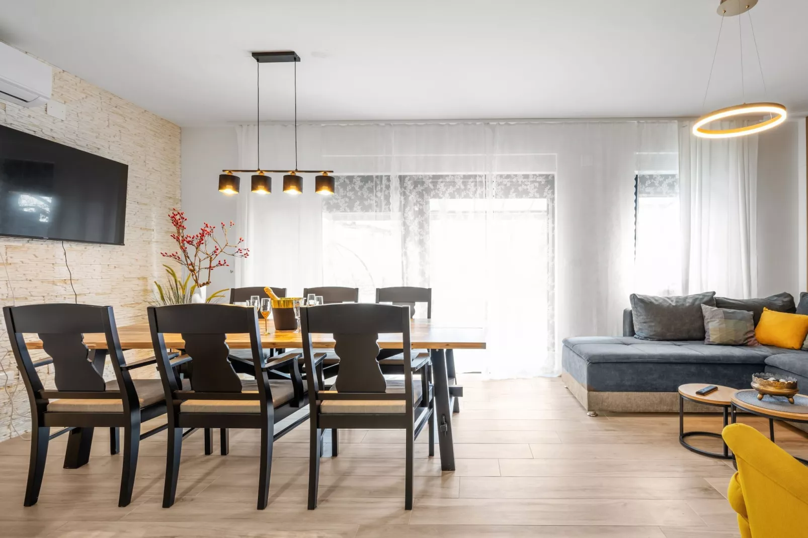 Villa Tria Quercus - Two Bedroom Villa with Terrace and Swimping pool-Salle à manger