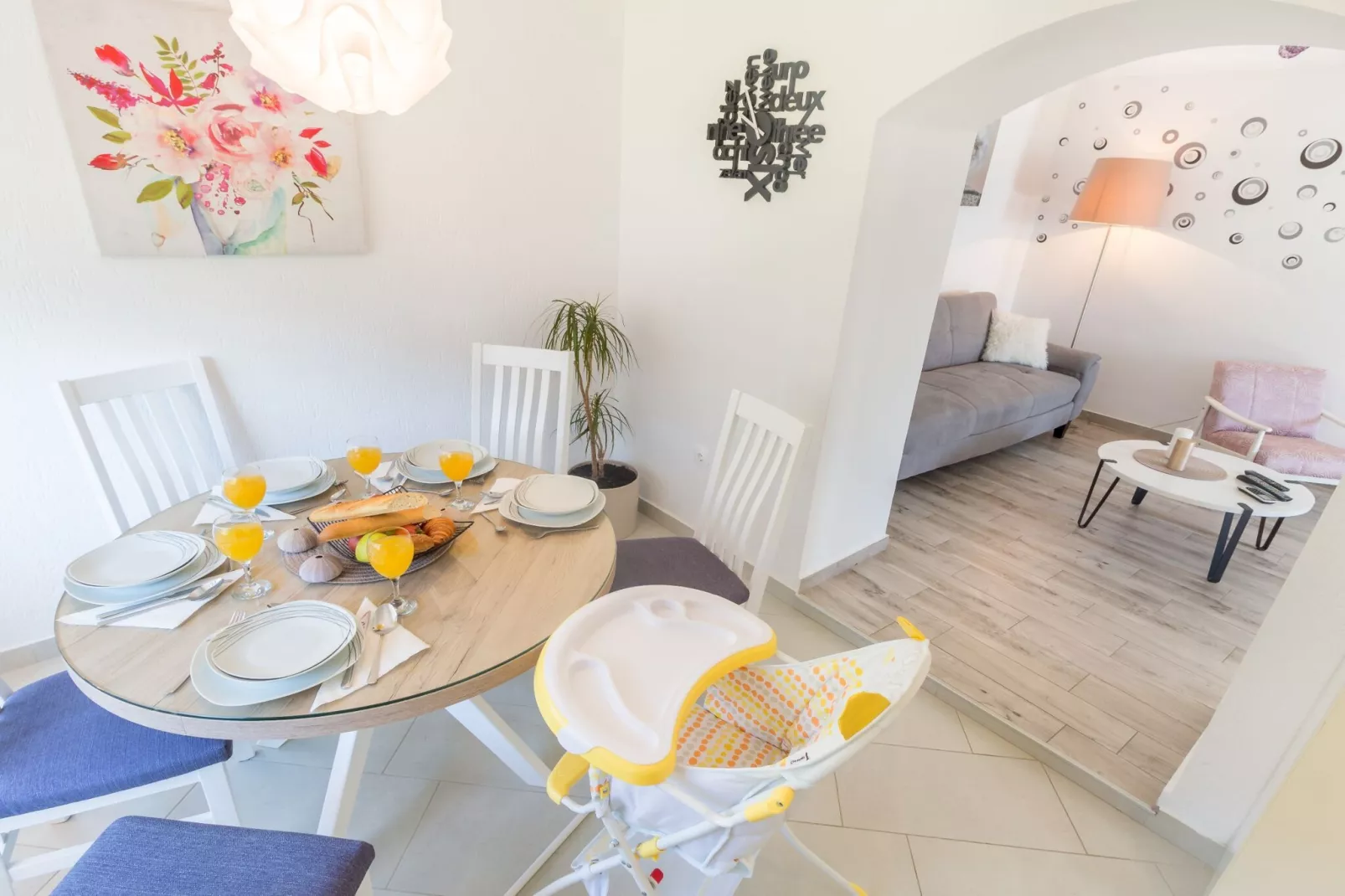 Holiday Home Milutinovic - Four Bedroom  Holiday Home with Sea View-Dining room