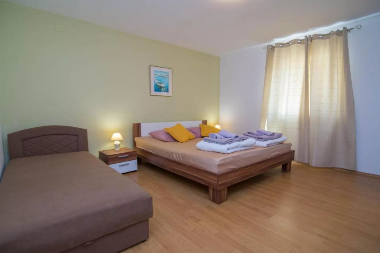 Apartments Bonic - Two Bedroom Apartment (APP 1)-Chambre