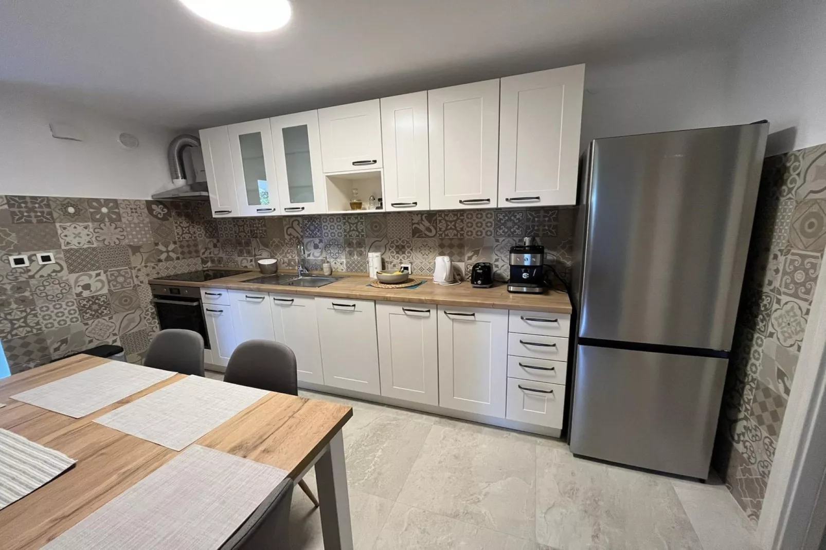 Elegant Lovran Apartment with Garden - Two Bedroom Apartment-Cuisine