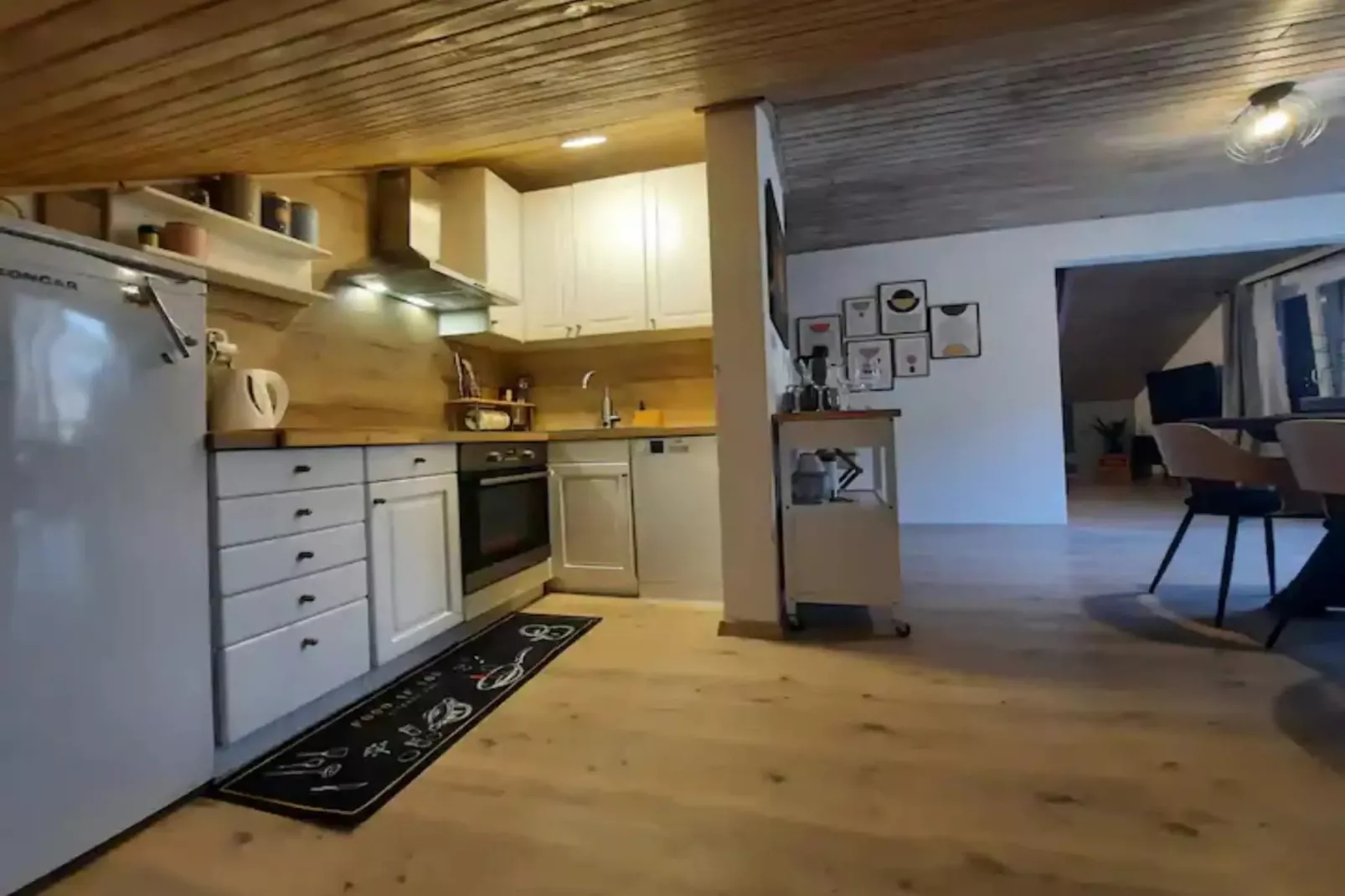 Two Bedroom Apartment With Sea  View-Kitchen