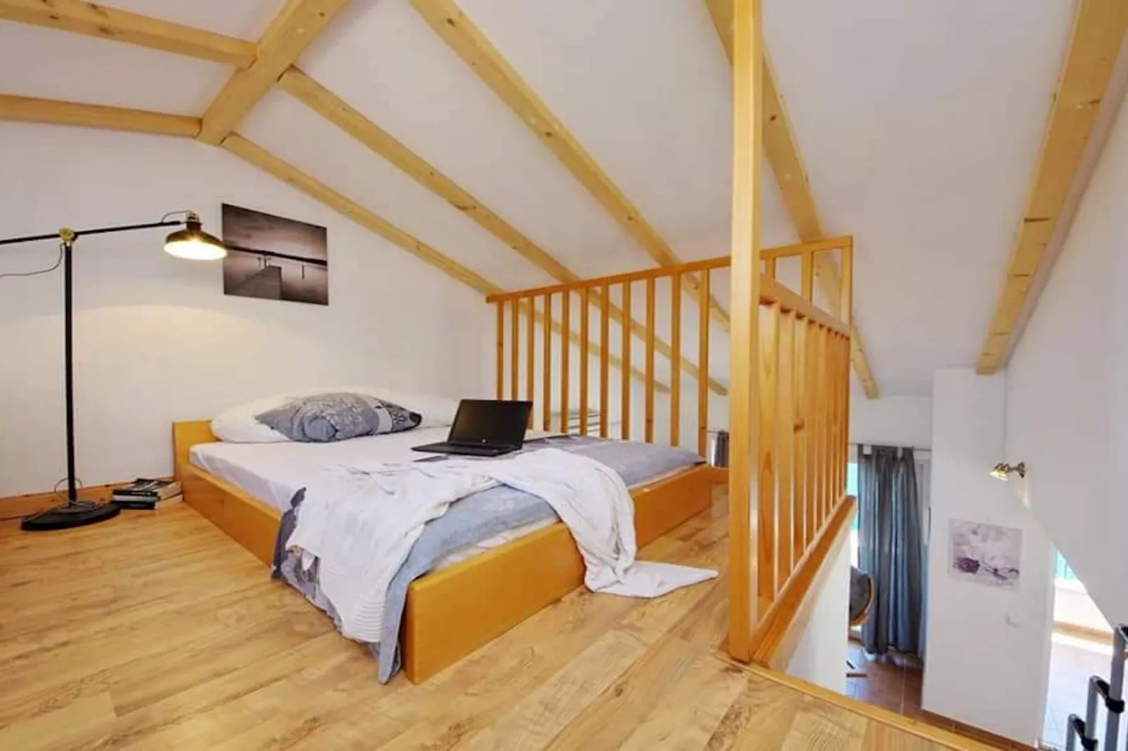 Blissful Bay Apartments Vrboska - Classic Two Bedroom Apartment with Terrace (owner Lavanda)-Bedroom