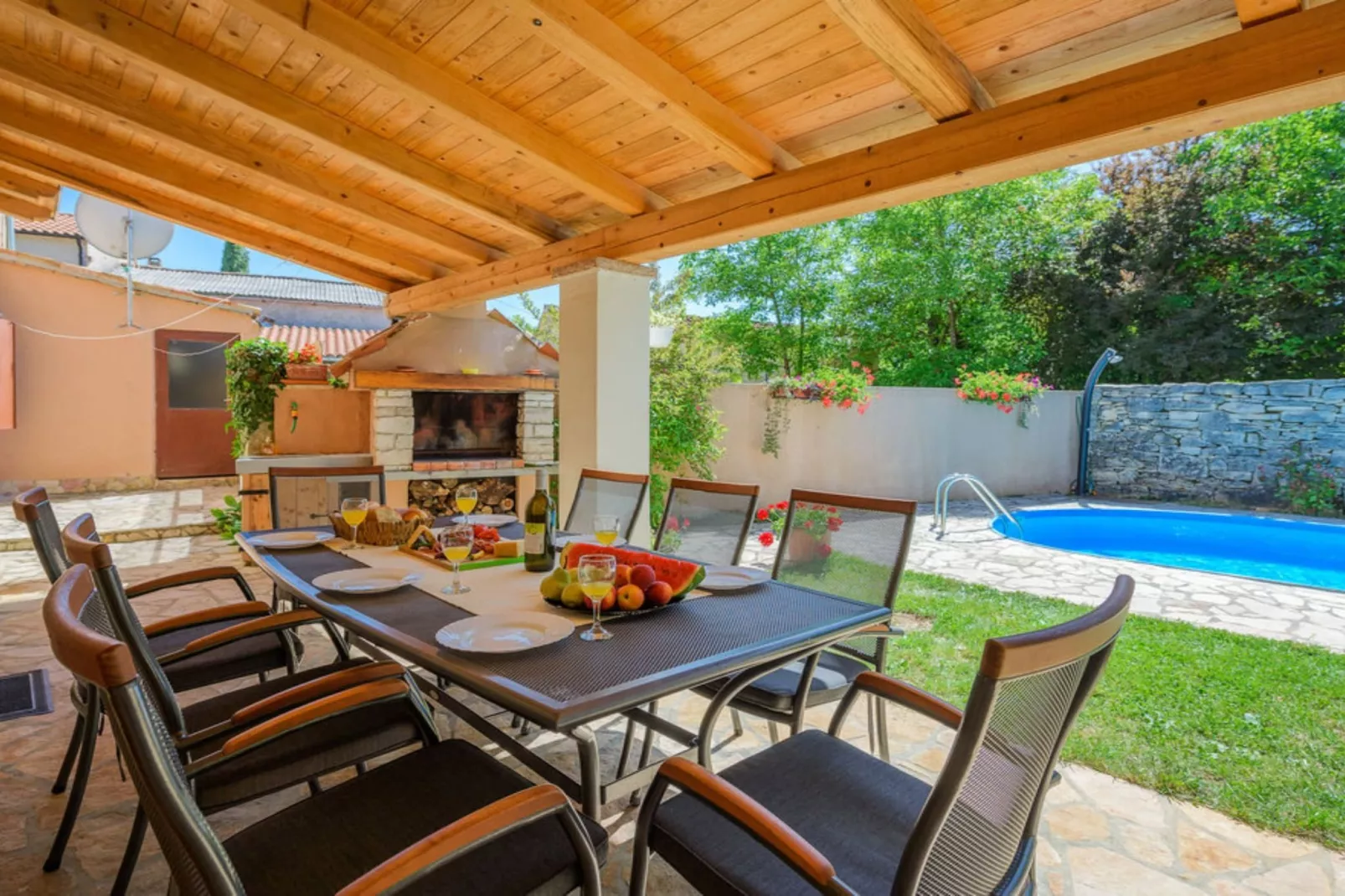 Villa Istra - Four Bedroom Villa with Private Pool-Dining room
