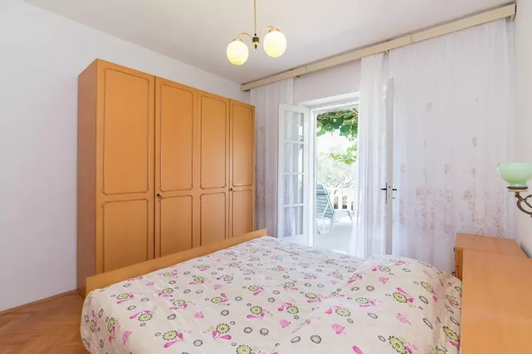 Apartment Vrandecic - Two Bedroom Apartment with Garden Terrace (Žarka) (ST)-Chambre