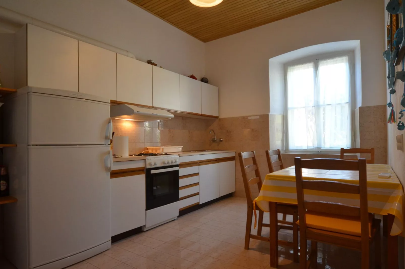 Charming Rovinj Haven - One Bedroom Apartment-Kitchen