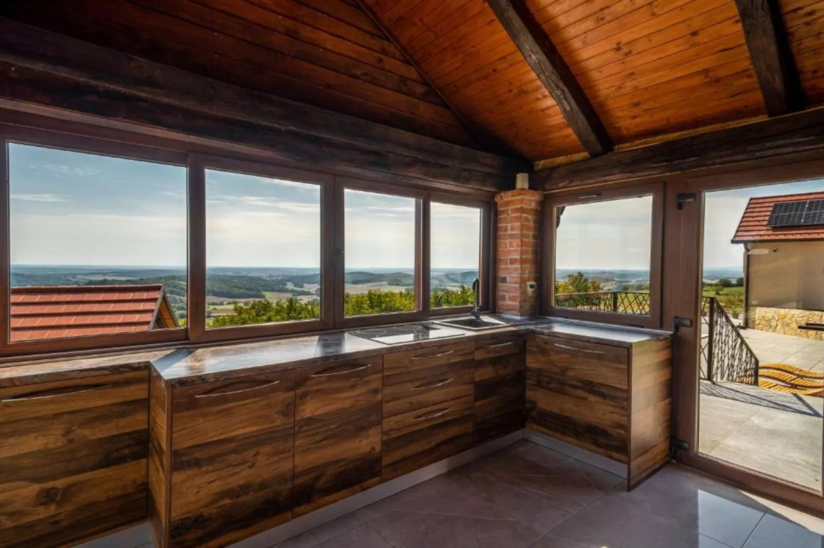 Villa Breg - Four Bedroom Villa with Pool, Hot-Tub and Sauna-Cuisine