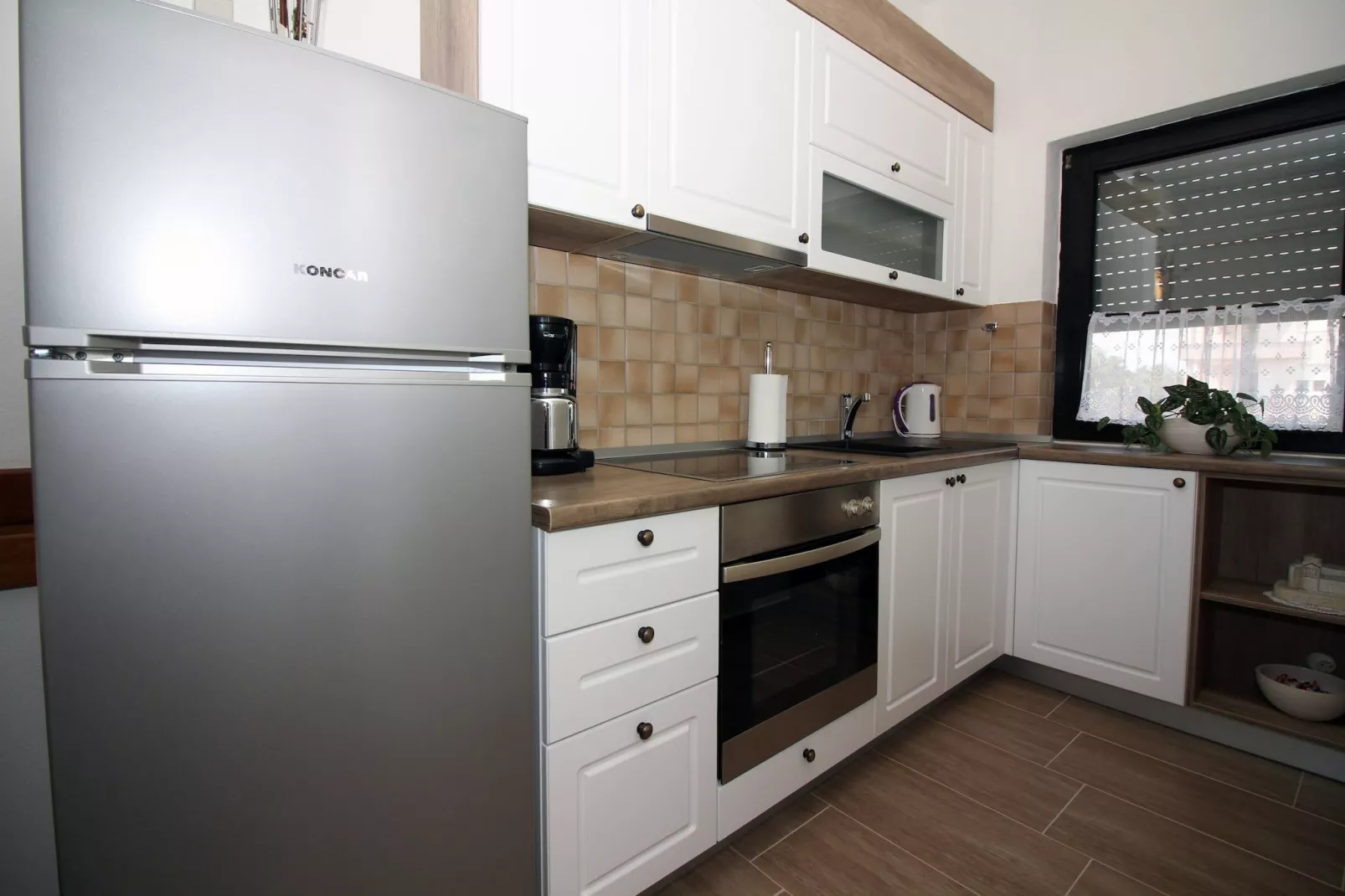 Zadar Coastal Haven - One Bedroom Apartment Ground Floor-Cuisine