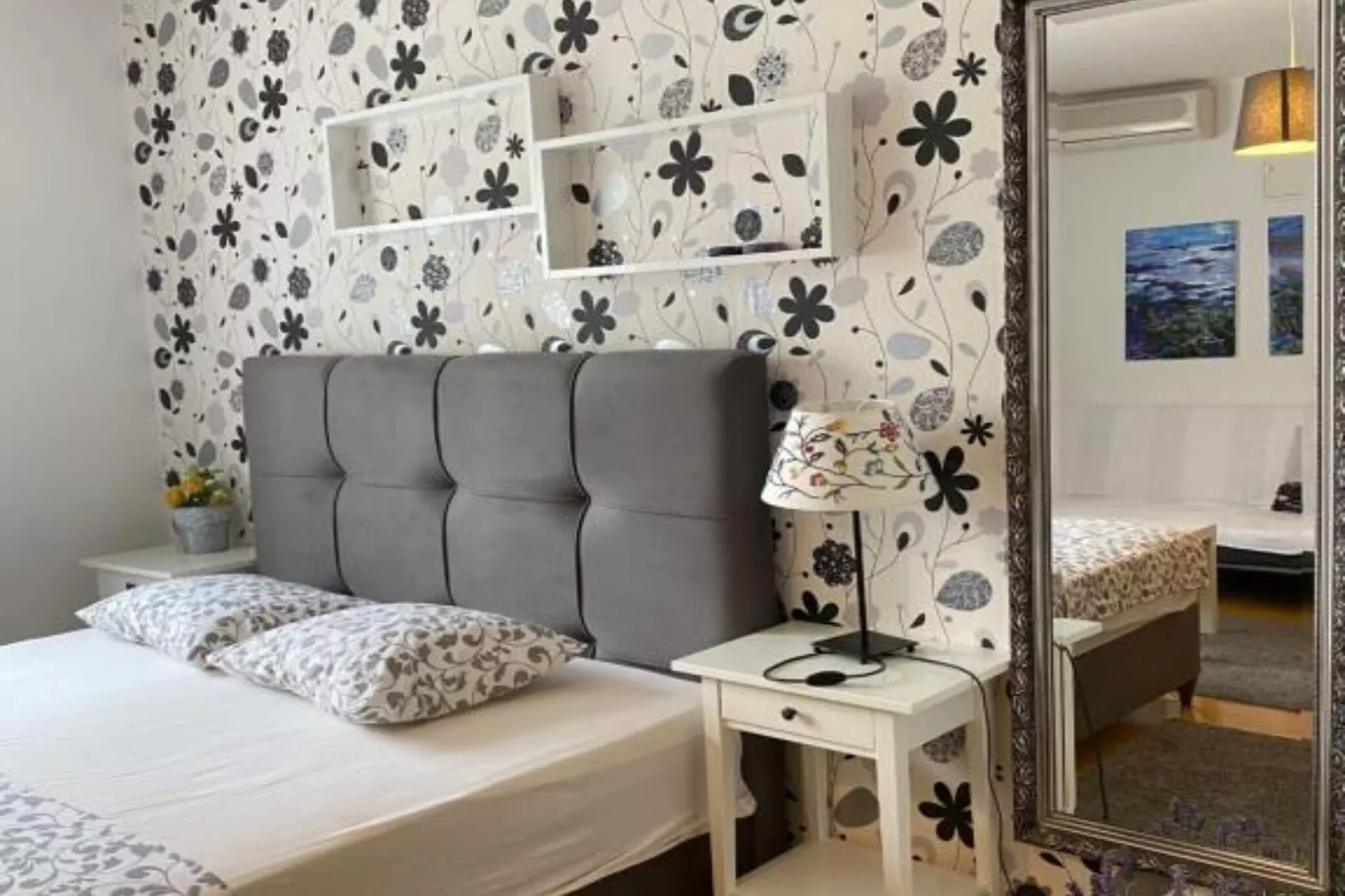 Apartments Lara Rab - Studio Apartment with Balcony-Schlafzimmer