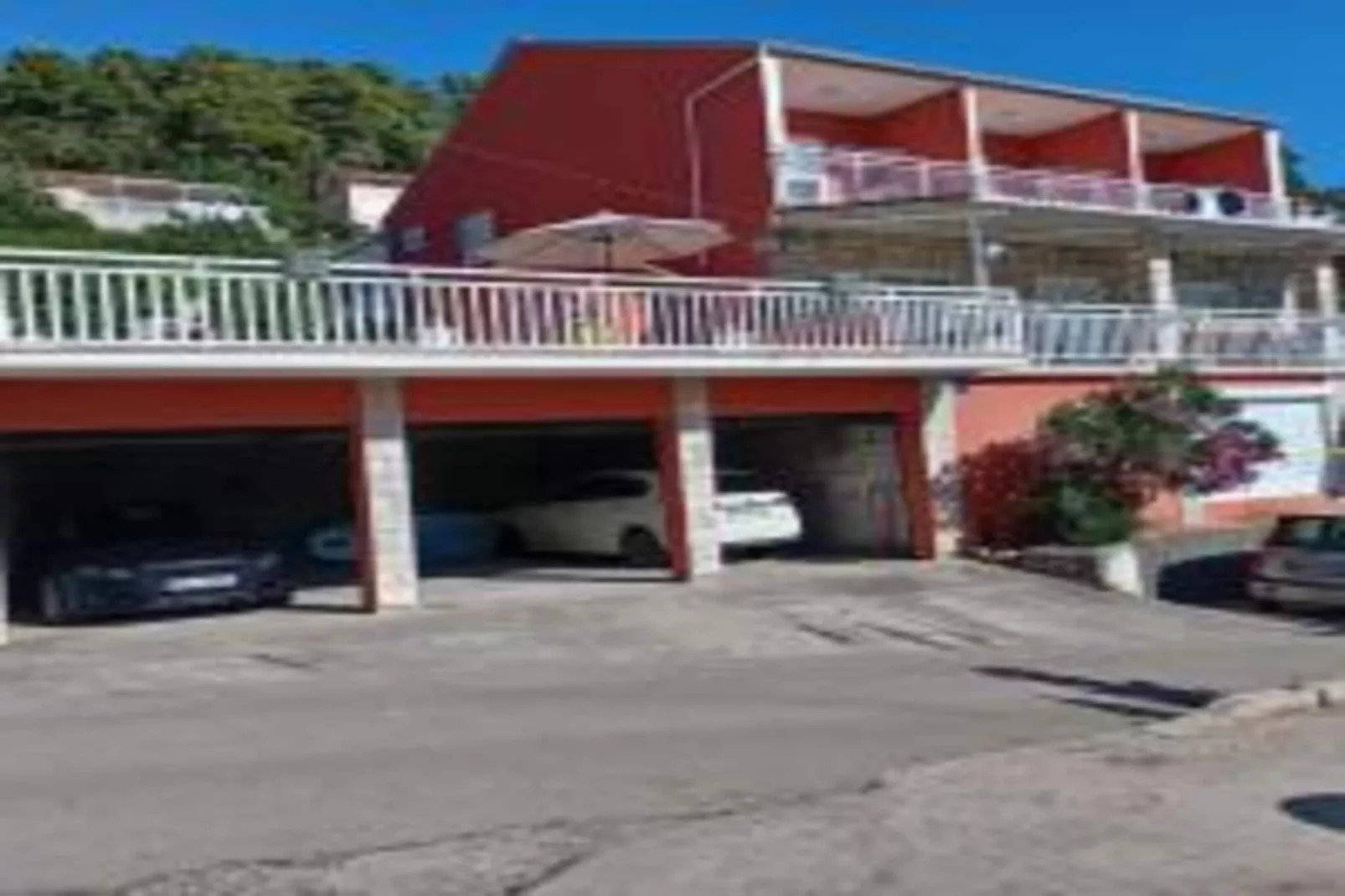 Apartments Bleuš - One Bedroom Apartment with Balcony and See View 2-Im Freien