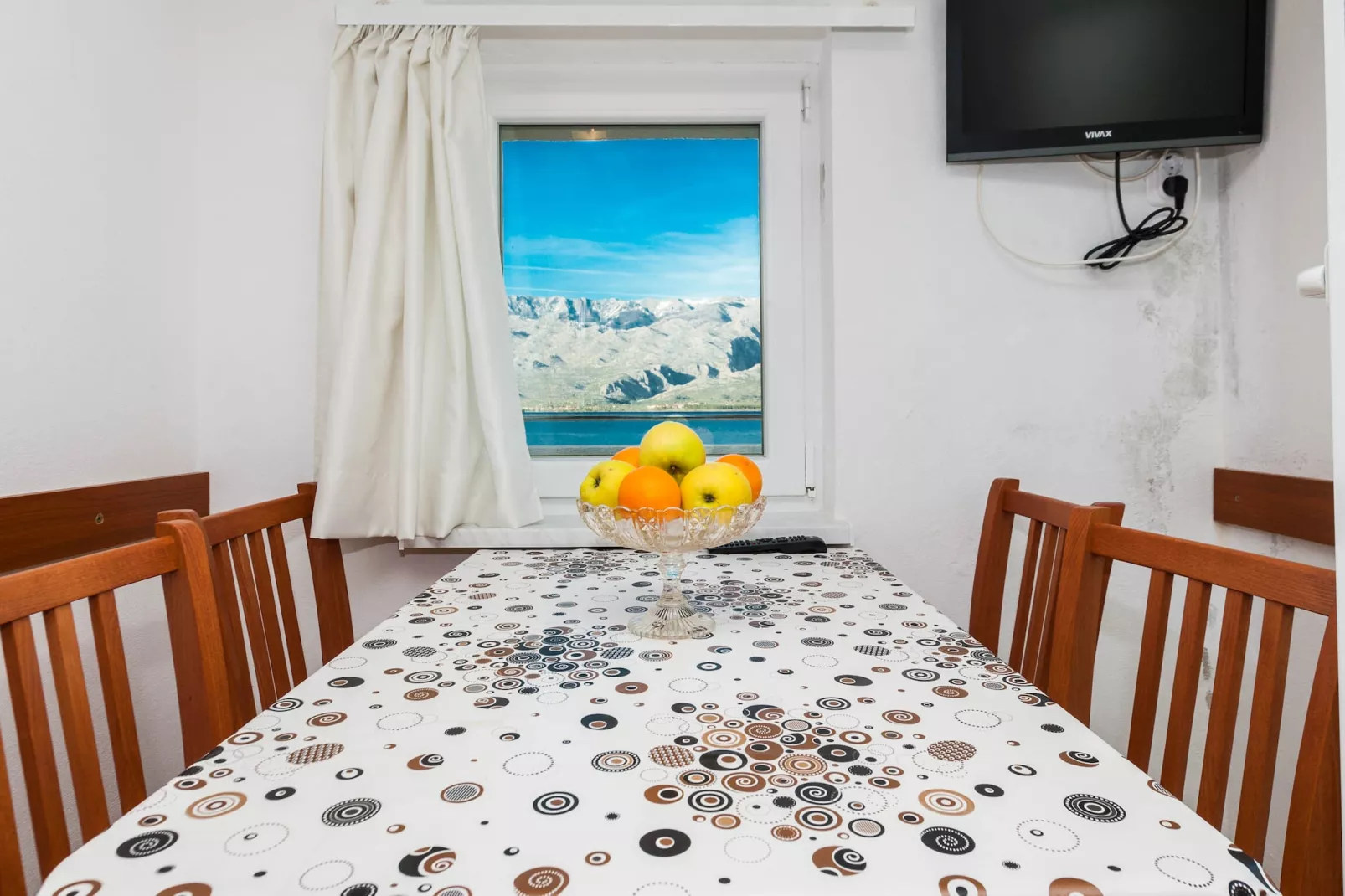 Cozy Apartments in Zadar with Sea and Mountain Views - Studio Apartment (owner 2)-Kitchen