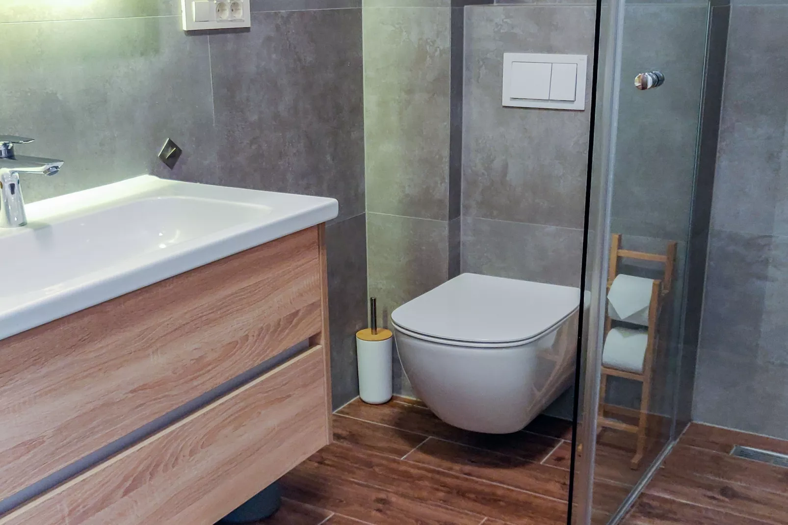 Downtown Zadar Stylish and Sophisticated Apartments - Studio Apartment (owner 2-Studio)-Bathroom
