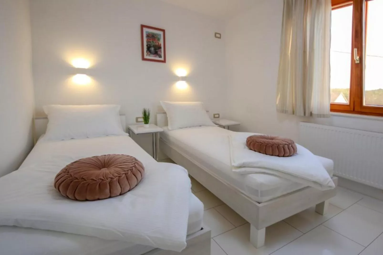 Villa Gabriel - Three Bedroom Villa with Outdoor Pool-Chambre