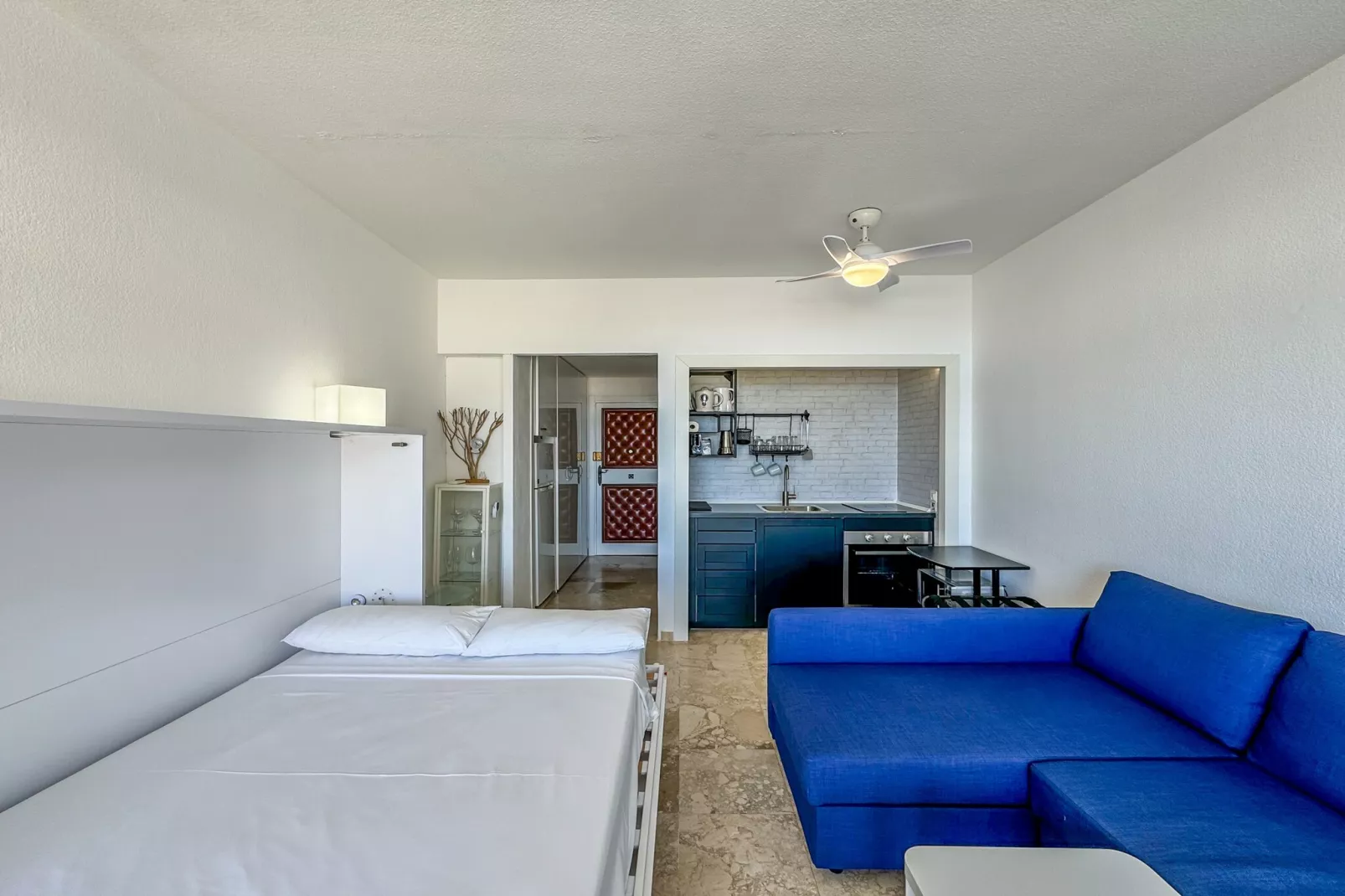235 Santa Clara-Wohnzimmer