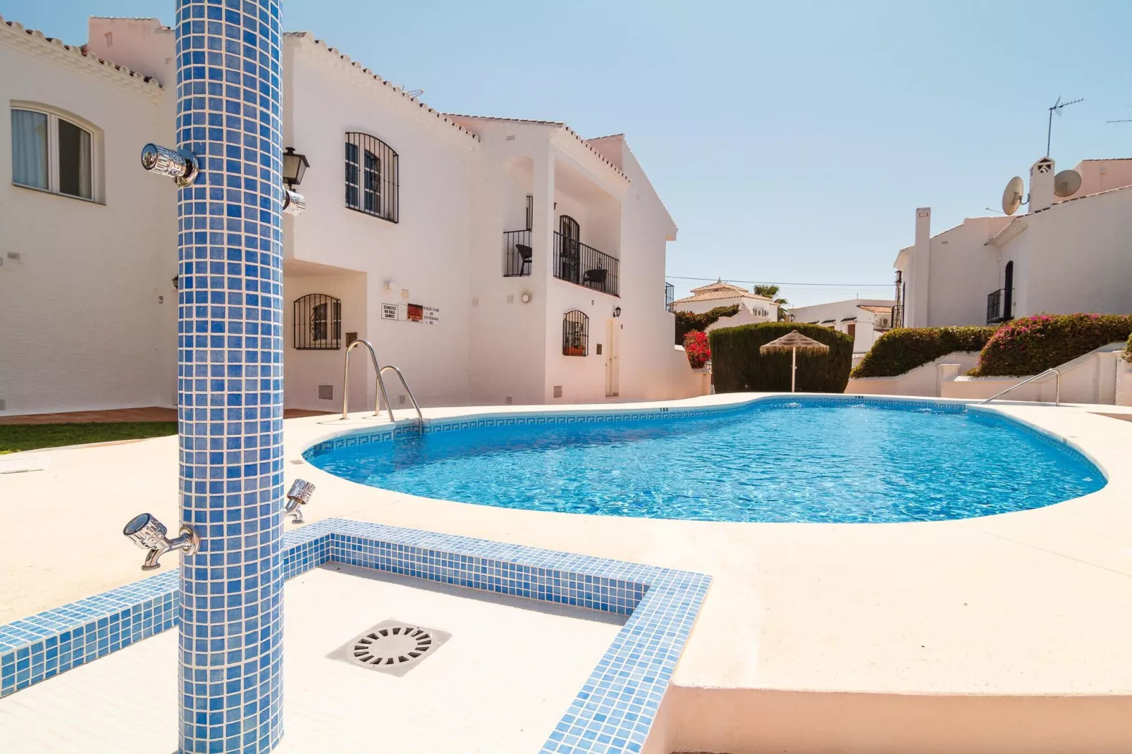 Los Pinos 25 Villas by Casasol-Piscine