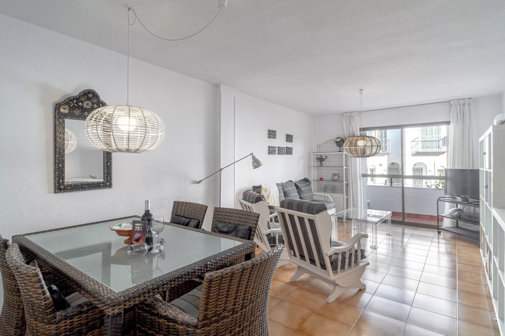 Carabeo II 5 Apartment by Casasol-Living room