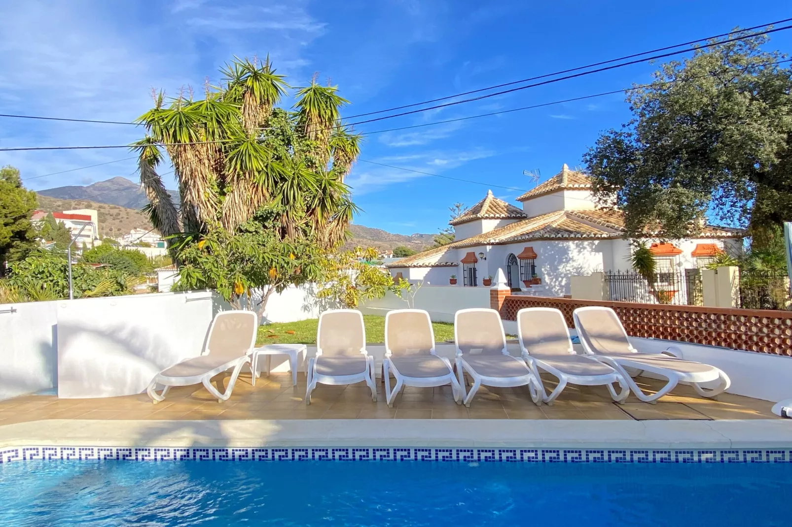 Villa Sandra Luxury Suite by Casasol-Swimming pool