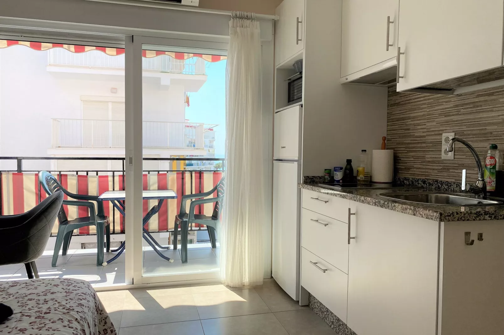 Mariposa Urban Studio by Casasol-Cuisine