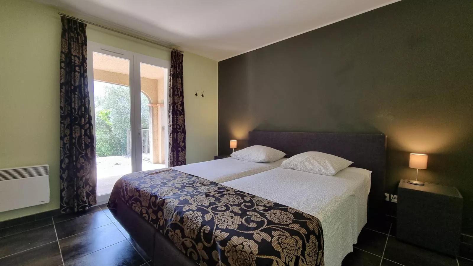 Le Jardin des Olives-Schlafzimmer