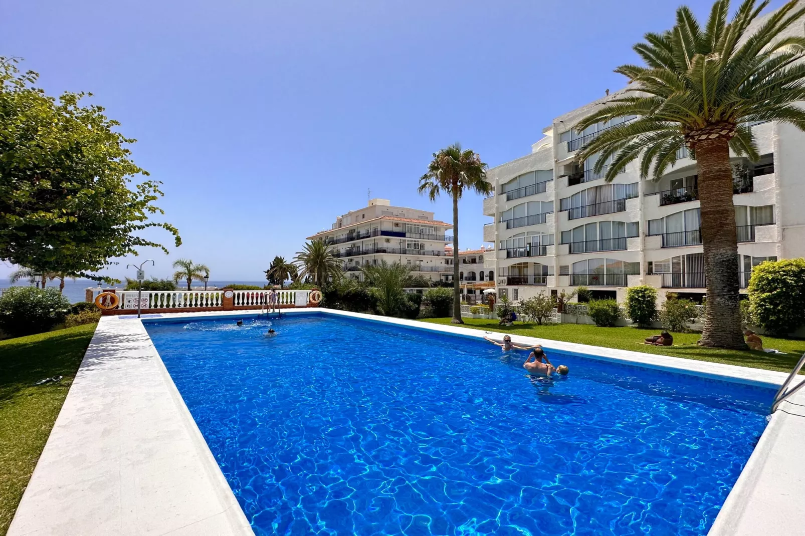 Carabeo 26 Boutique Studio by Casasol-Exterior in summer
