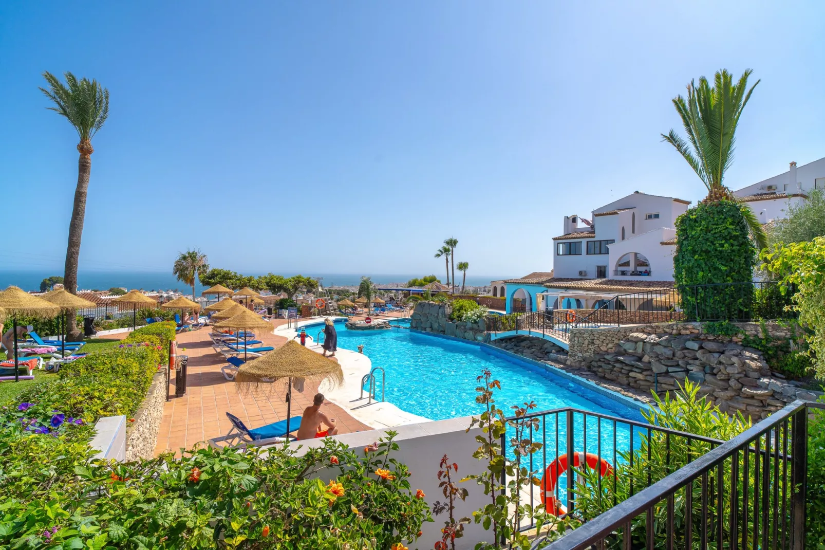 Capistrano Village Sundreams by Casasol-Swimming pool