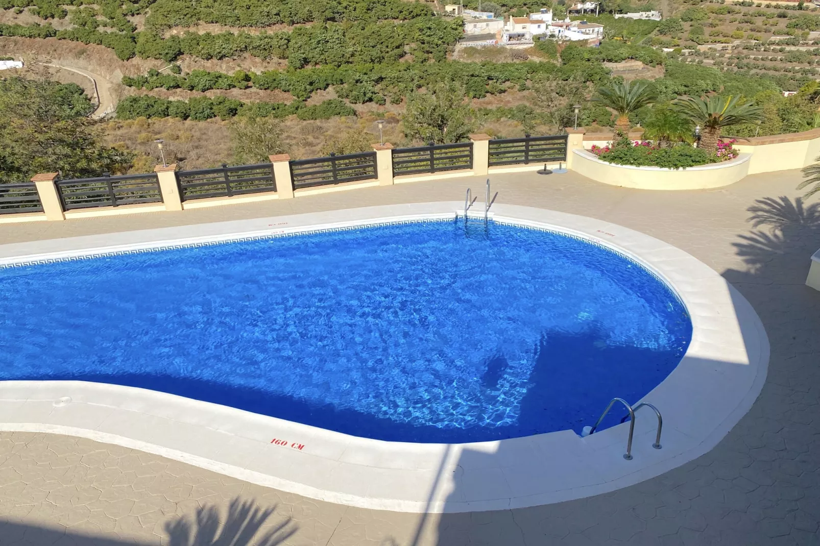 Tamango Hill Alcazaba A 1B by Casasol-Swimming pool
