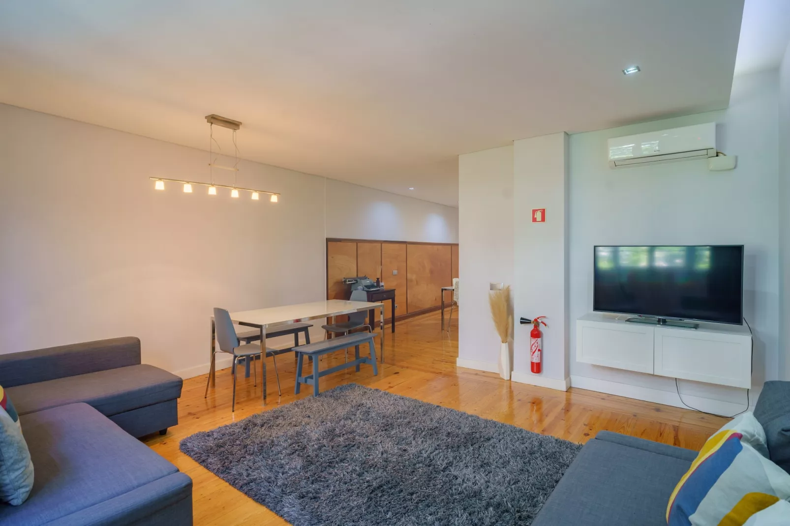 Feel Porto Downtown Poets Flat-Salon