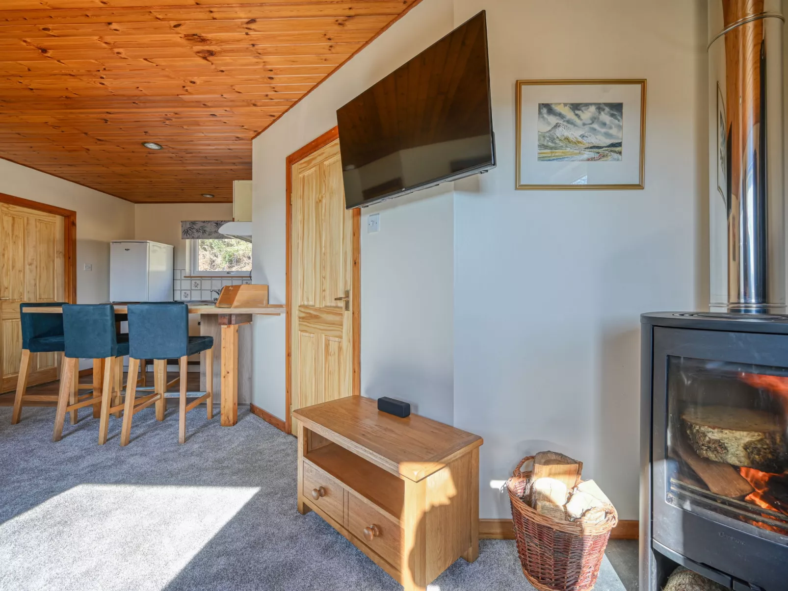 Cherrytree Farm-Inside