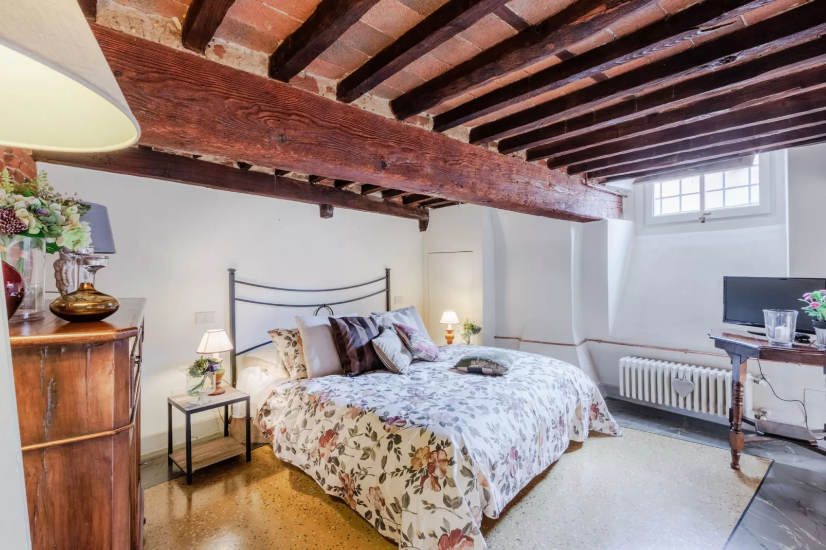 Casta Dama Apartment-Nicht zugeordnet