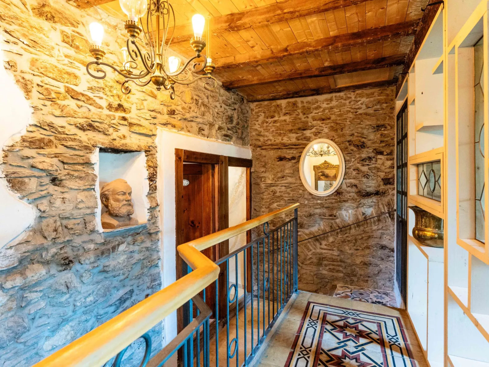 Ma Maison-Dedans