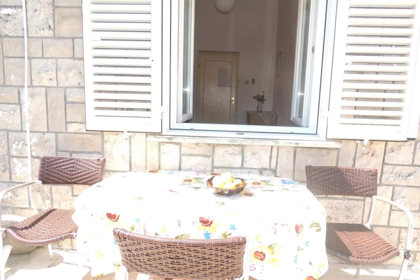 Apartments Majkovica- Twin Room with Private External Bathroom- (A)