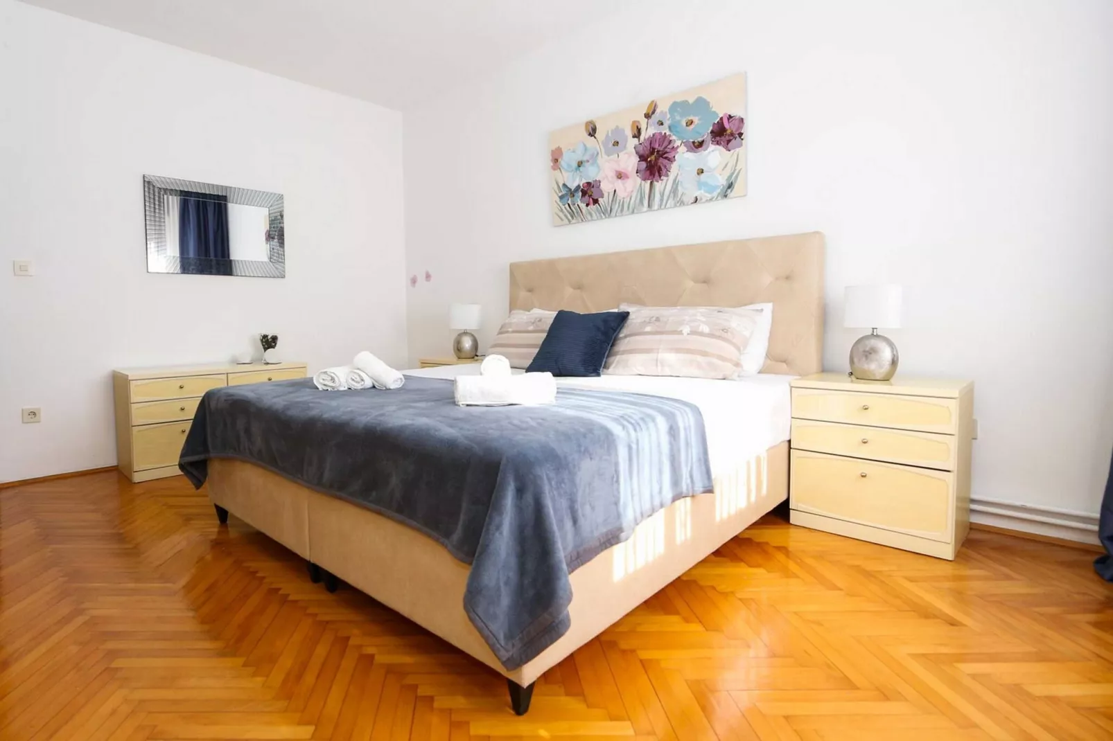 Apartment Kosor - Three Bedroom Apartment with Terrace and Sea view-Bedroom