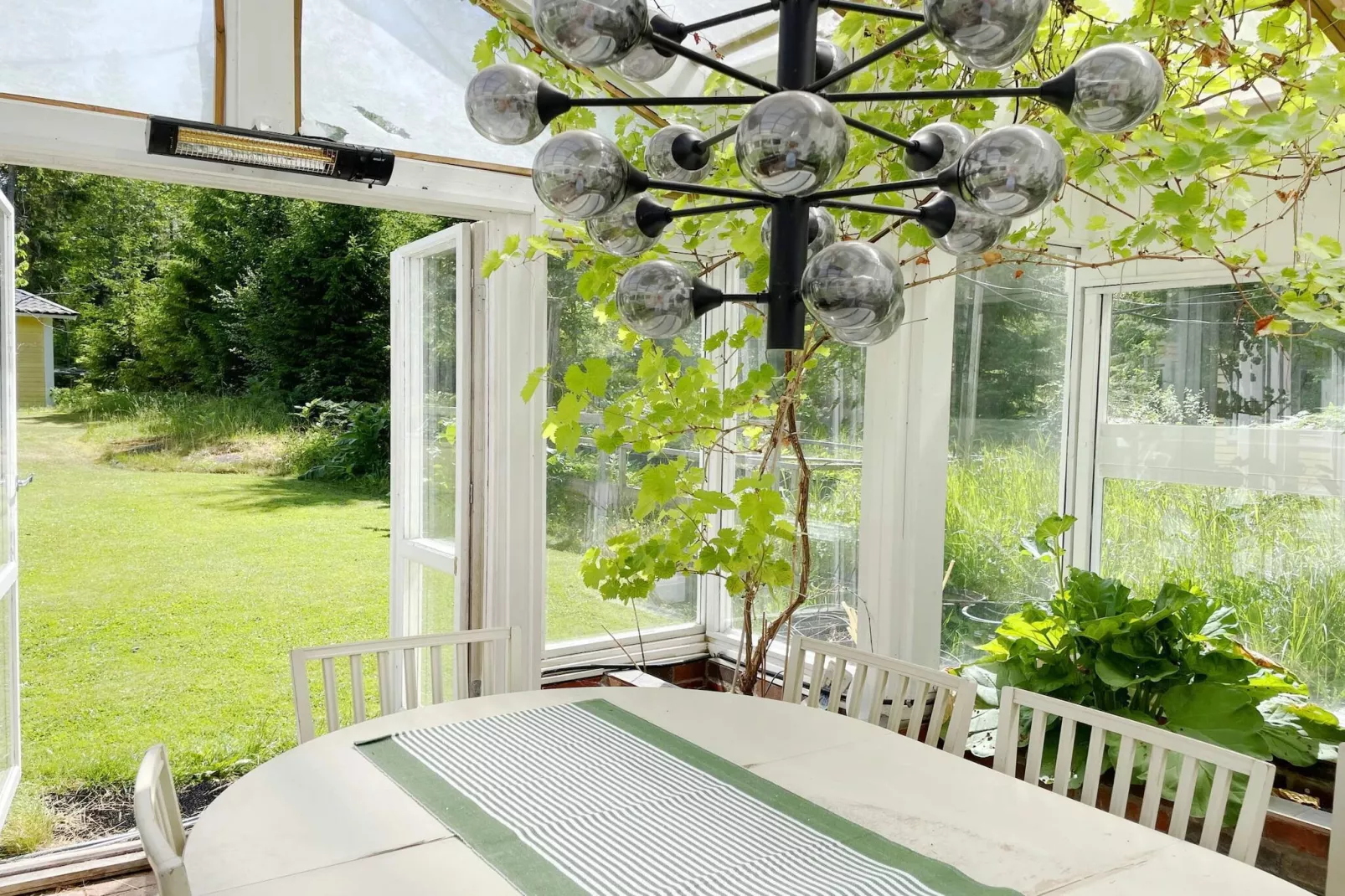5 Sterne Ferienhaus in Gräddö-Im Freien