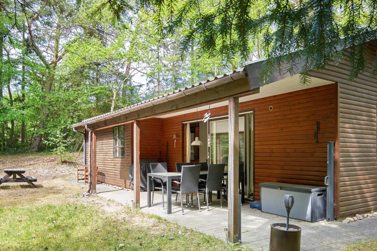 6 person holiday home in Rønne