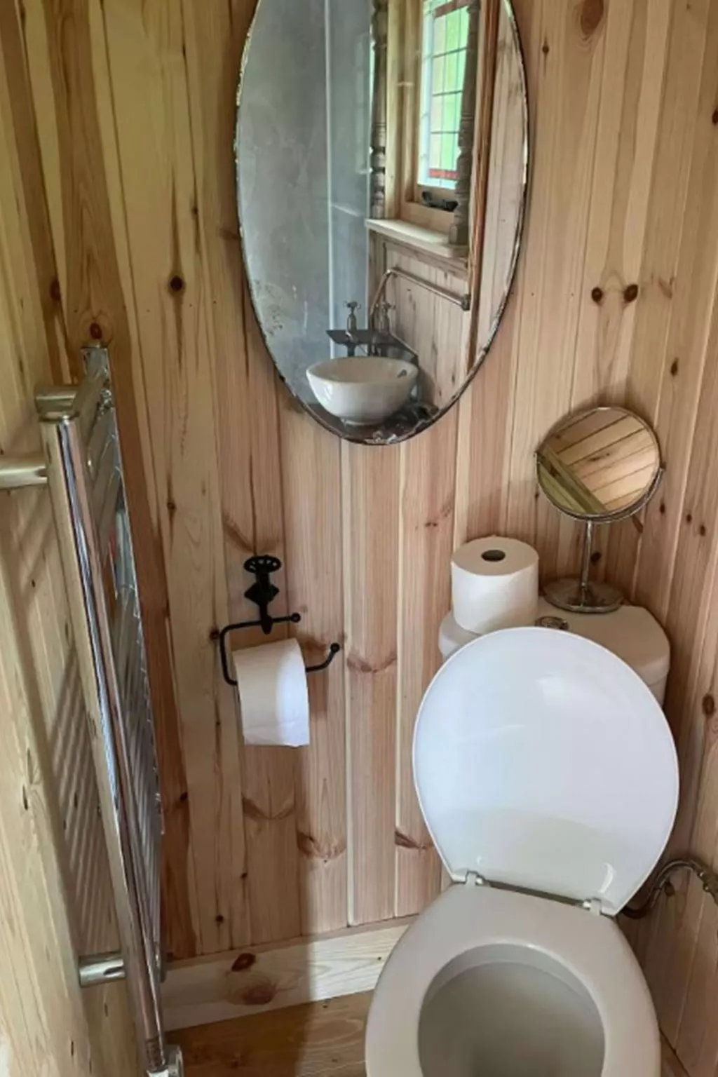 Shepherds Hut-Inside
