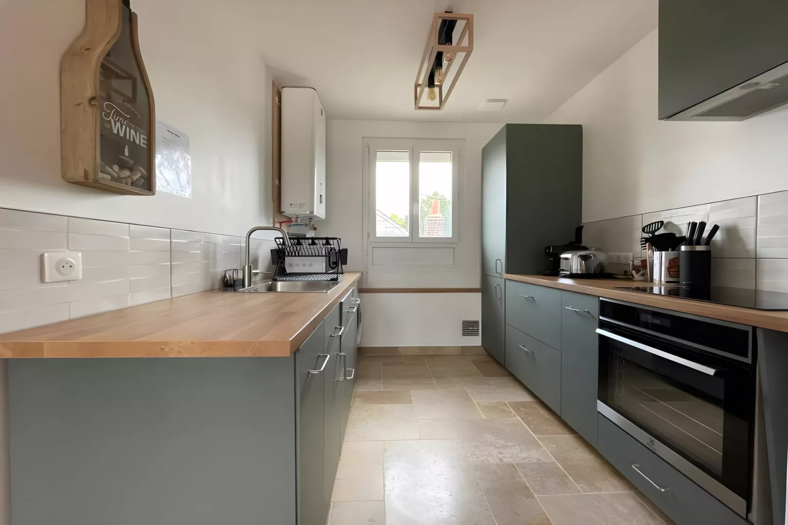 L'Enchantement - Cinéma - Luxe - 4p -​Rêve au Mans-Kitchen