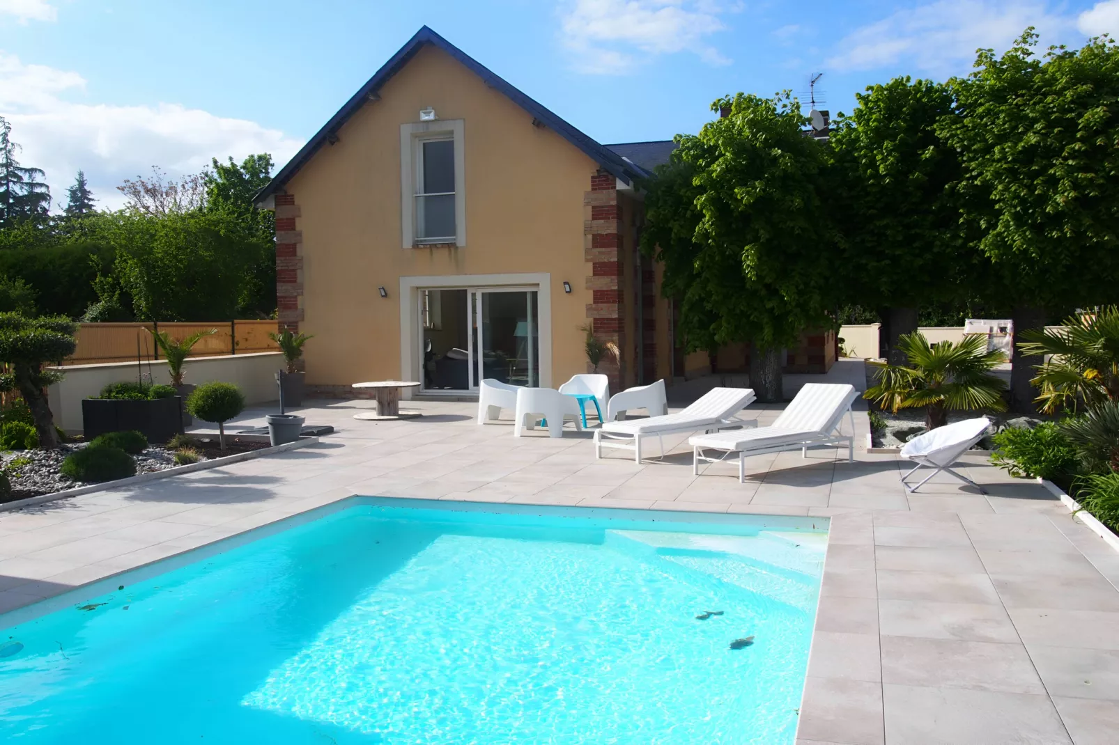 L'Ecolière - Piscine Chauffée - 14p - Rêve au Mans-Swimming pool