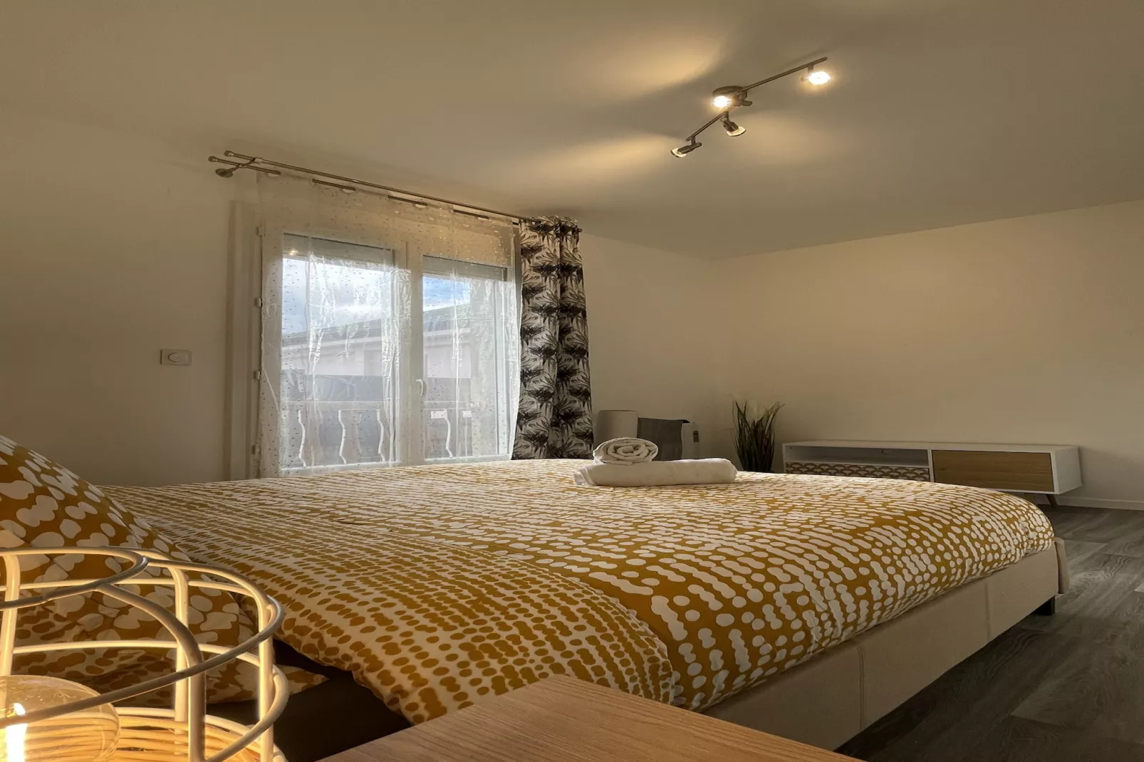 La Feuillette - Cosy - Wifi - 4p - Rêve au Mans-Bedroom