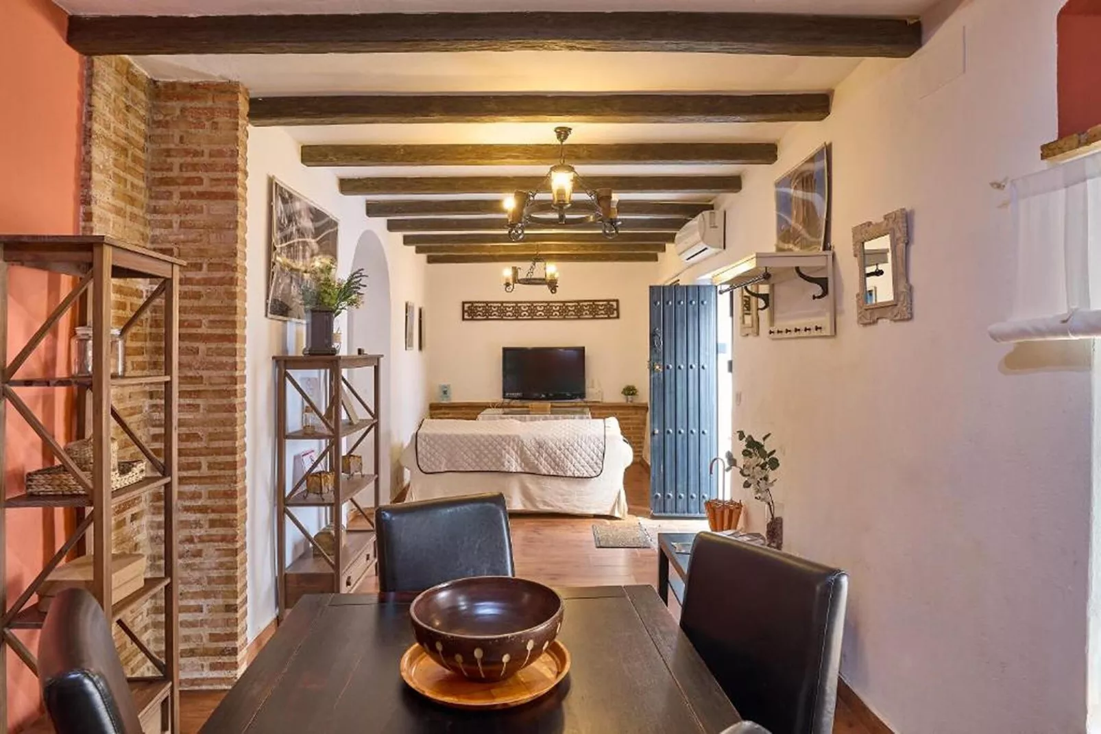El Pocito-Living room