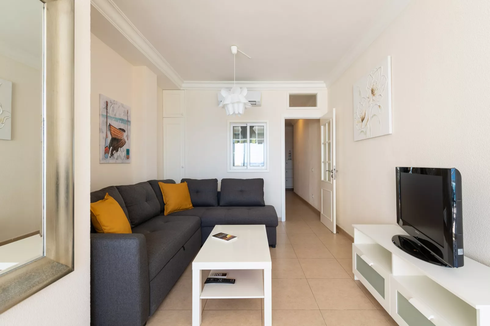 Front line with nice terrace By CanariasGetaway-Wohnzimmer