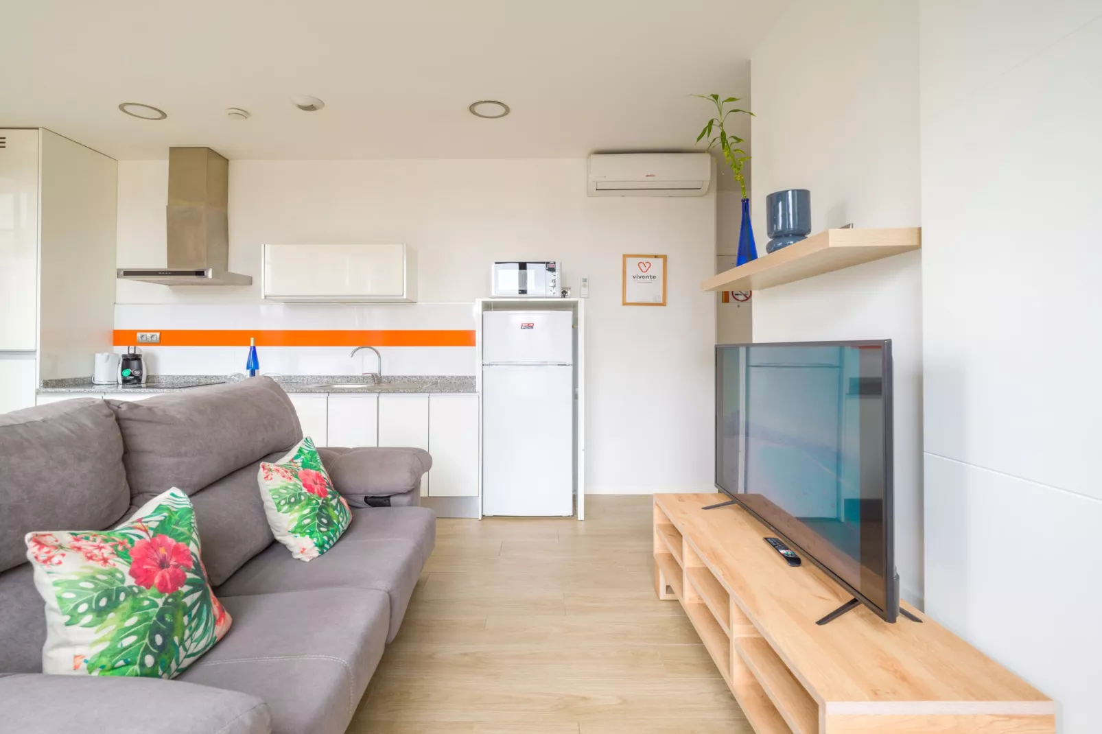 VIVENTE 4A BY CANARIAS GETAWAY-Living room